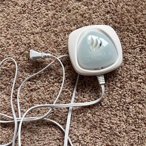 Vicks White Vaporizer